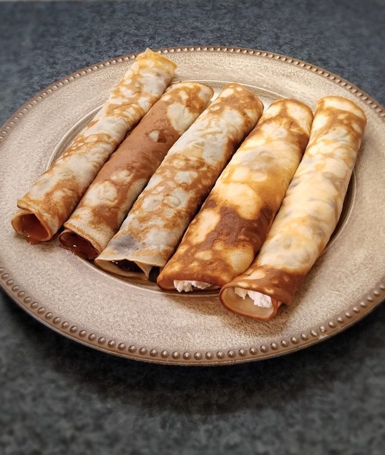 Palacsinta recept alapján készült tészta