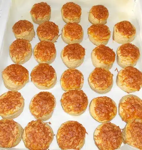 egyszerű sajtos pogácsa recept