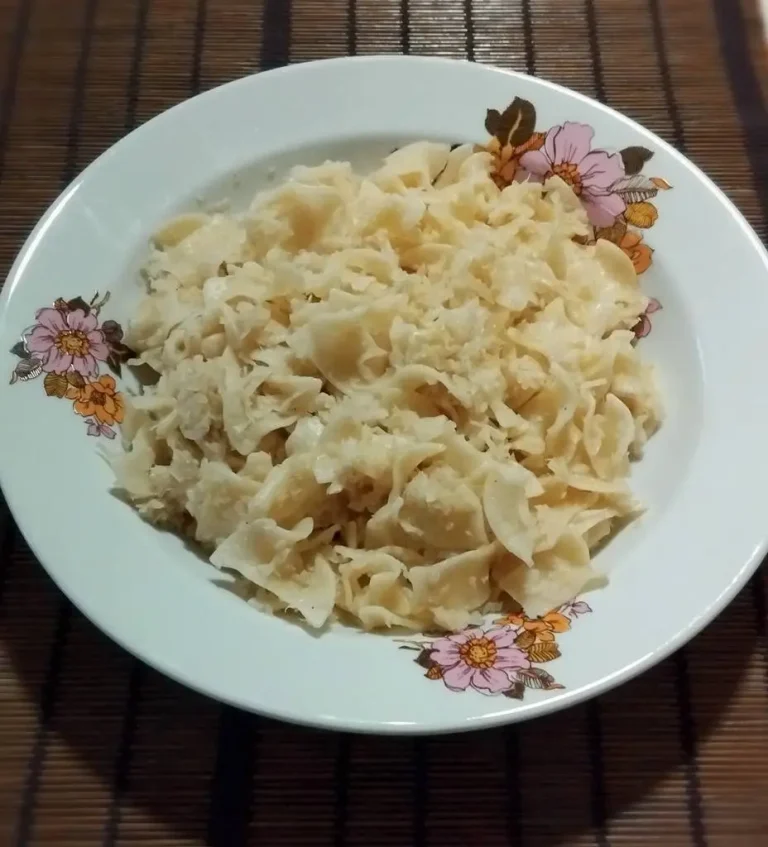 hagyományos káposztás tészta