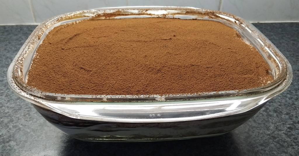 tiramisu babapiskótával jénai edényben